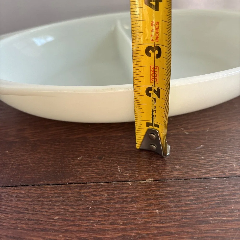 Vintage Pyrex Milk‎ Glass Divided Casserole (1.5 Quart)